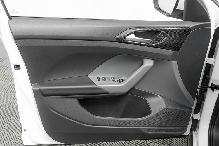 Volkswagen T-Cross 1.0 TSI 95KM LIFE Cz.park KLIMA Front Assist Salon PL VAT23% zdjęcie 13