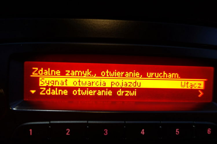 Opel Corsa 3 Lata GWARANCJA I-wł Kraj Bezwypadkowy 1.4i 90KM FV vat 23% JAK NOWA 4x2 zdjęcie 24