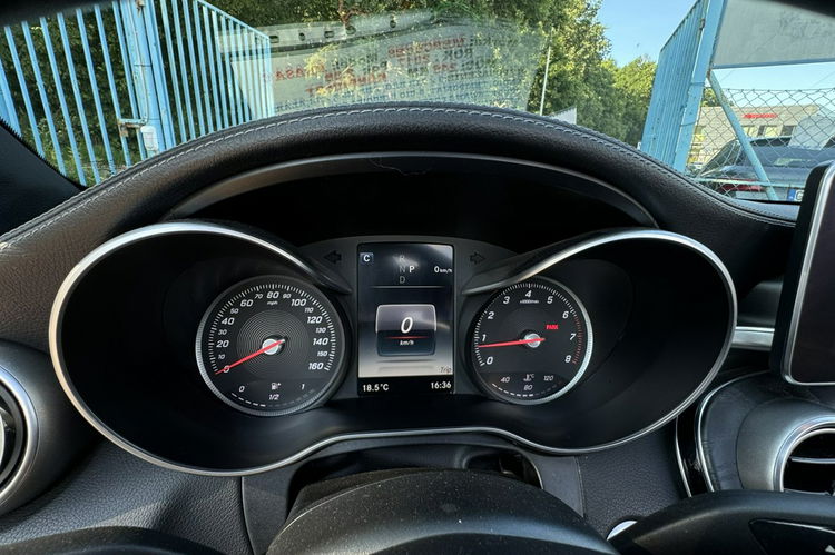 Mercedes C 300 c300 4-matic cabrio ledy skory kamera cofania felgi amg rok gwarancji zdjęcie 24