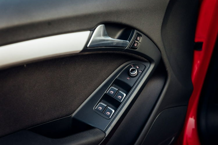 Audi A5 2.0 Quattro S-line Cabrio zdjęcie 15