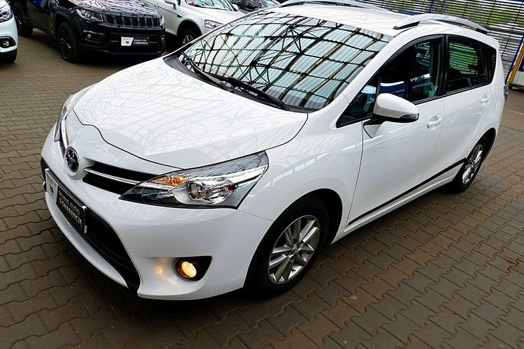 Toyota Verso 3Lata GWARANCJA I-wł Kraj Bezwypadkowa Kamera+SafetySense+TEMPOMAT 4x2 zdjęcie 71