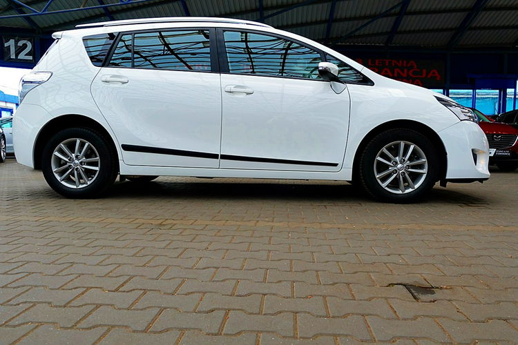Toyota Verso 3Lata GWARANCJA I-wł Kraj Bezwypadkowa Kamera+SafetySense+TEMPOMAT 4x2 zdjęcie 76