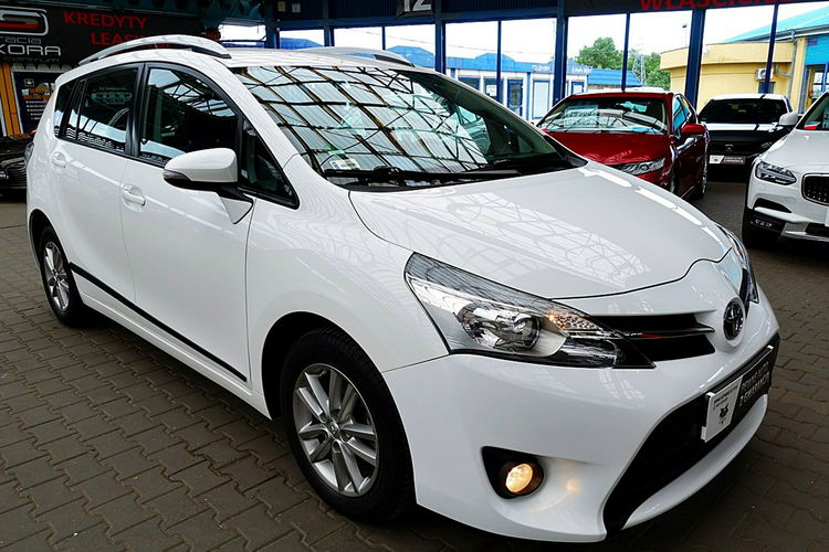 Toyota Verso 3Lata GWARANCJA I-wł Kraj Bezwypadkowa Kamera+SafetySense+TEMPOMAT 4x2 zdjęcie 7