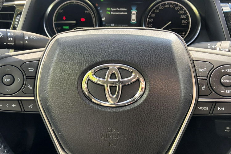 Toyota Camry 2.5 HSD 218KM COMFORT, salon Polska, gwarancja, FV23% zdjęcie 18