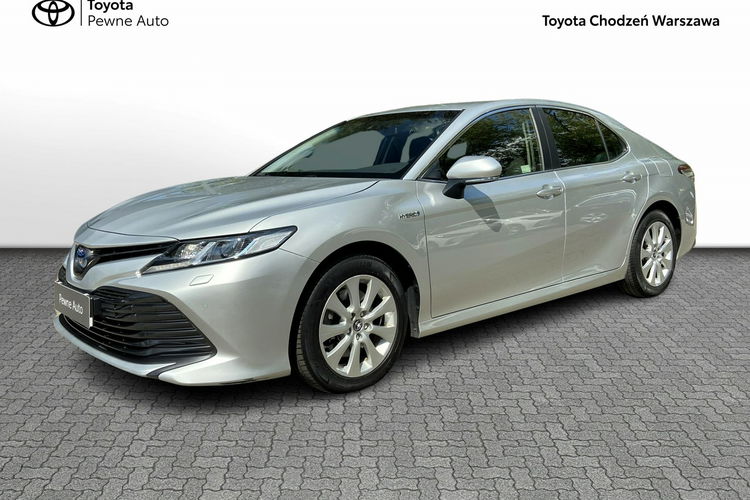 Toyota Camry 2.5 HSD 218KM COMFORT, salon Polska, gwarancja, FV23% zdjęcie 3
