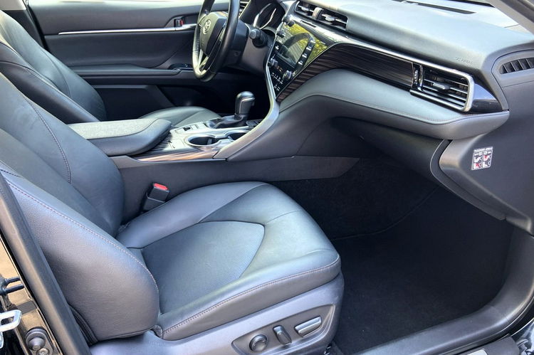 Toyota Camry 2.5 HSD 218KM EXECUTIVE, salon Polska, gwarancja, FV23% zdjęcie 14