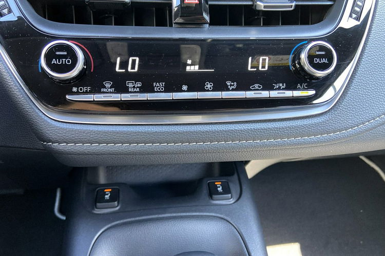 Toyota Corolla 2.0 HSD 184KM COMFORT TECH, salon Polska, gwarancja, FV23% zdjęcie 18