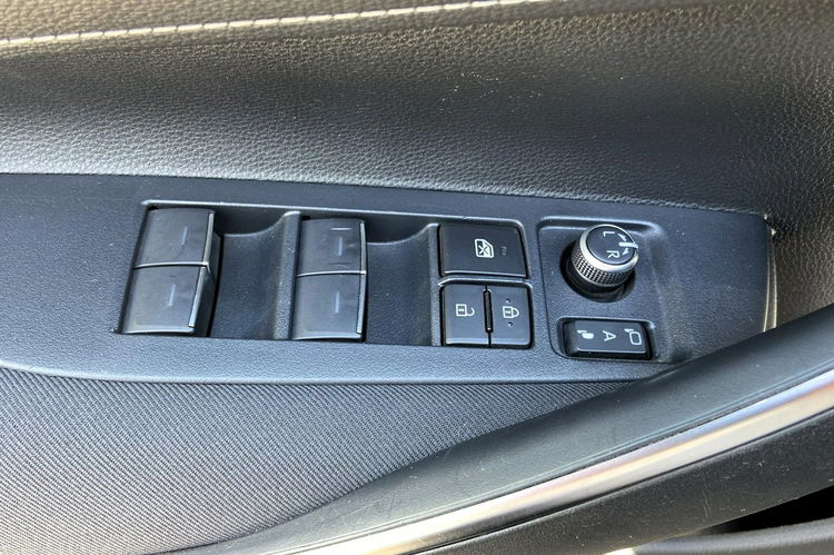 Toyota Corolla 2.0 HSD 184KM COMFORT TECH, salon Polska, gwarancja, FV23% zdjęcie 20