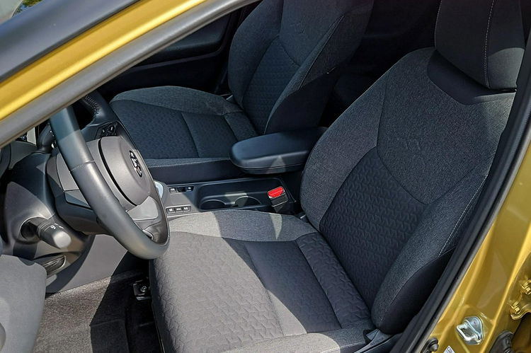 Toyota Yaris Cross 1.5 HSD 116KM COMFORT STYLE TECH, salon Polska, gwarancja, FV23% zdjęcie 24
