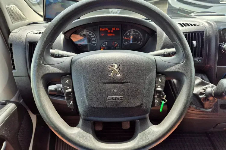 Peugeot Boxer L4H3 99999zł NETTO Brygadówka 6 osób 2.2HDi/140KM zdjęcie 43