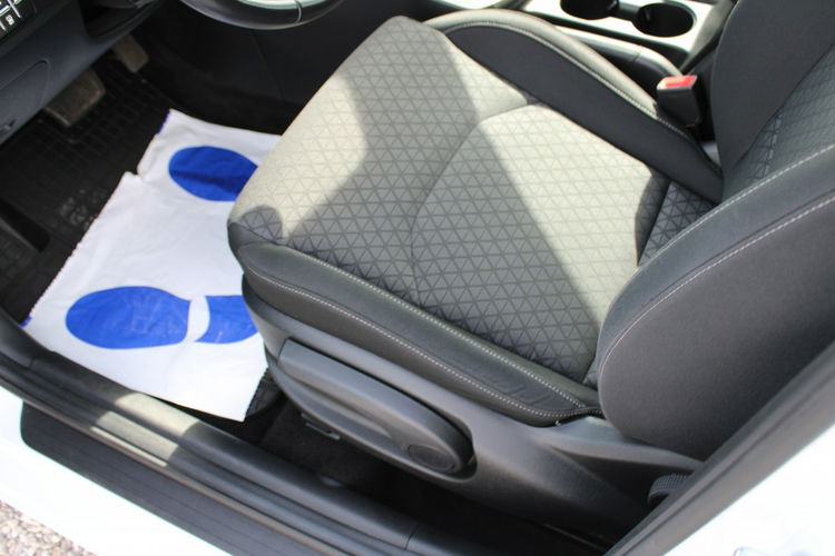 Kia Cee'd AUTOMAT F-vat Salon Polska Gwarancja "M" Kamera zdjęcie 13