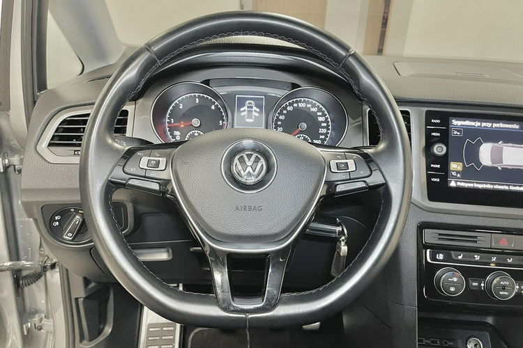 Volkswagen Golf Sportsvan 1.6 TDI 116KM Face Lift Navi HIGHLINE Klimatronic Kamera LED NIEMIEC zdjęcie 18