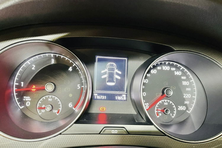 Volkswagen Golf Sportsvan 1.6 TDI 116KM Face Lift Navi HIGHLINE Klimatronic Kamera LED NIEMIEC zdjęcie 20