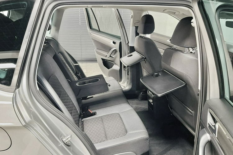 Volkswagen Golf Sportsvan 1.6 TDI 116KM Face Lift Navi HIGHLINE Klimatronic Kamera LED NIEMIEC zdjęcie 26