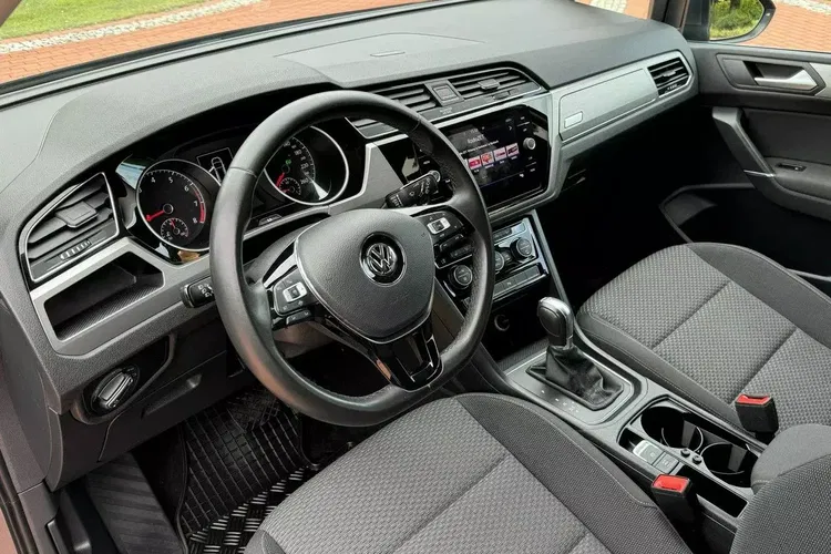 Volkswagen touran zdjęcie 20
