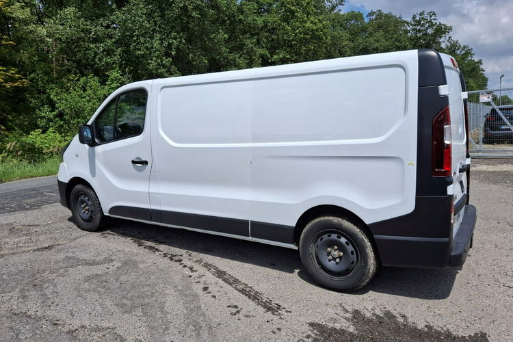 Renault Trafic 2.o dci 16.000tyskm zdjęcie 16