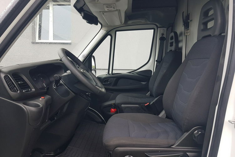 Iveco Daily KONTENER NISKOPODŁOGOWY 4.31x2.24x2.42 SKLEP KAMPER KLIMA FOODTRUCK zdjęcie 21