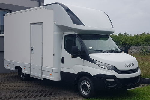 Iveco Daily KONTENER NISKOPODŁOGOWY 4.31x2.24x2.42 SKLEP KAMPER KLIMA FOODTRUCK