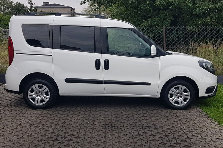 Fiat Doblo 5 OSÓB KLIMA 2xDRZWI BOCZNE PRZESUWNE KRAJOWY AC zdjęcie 12