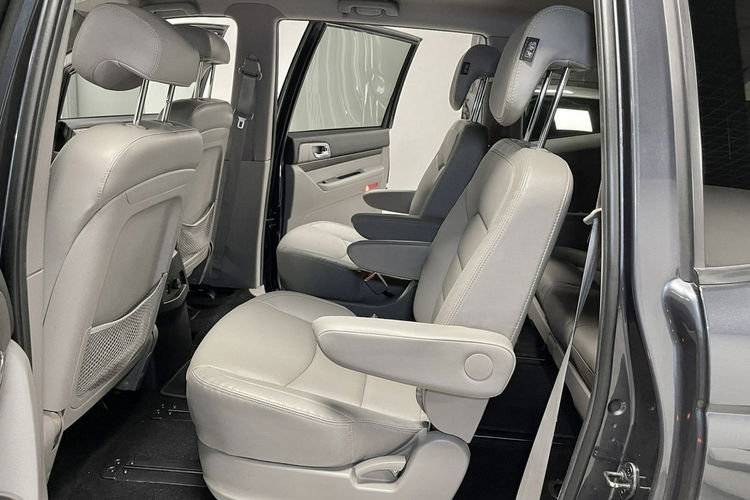 SsangYong Rodius 2.2 eXDi 178KM Sapphire Salonka Fotele Kapitan 7-osobowy IdeaŁNIEMIEC zdjęcie 25