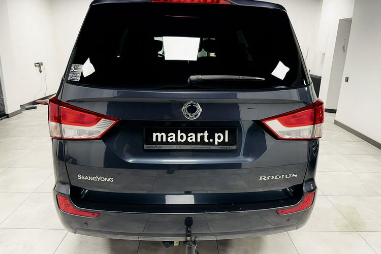 SsangYong Rodius 2.2 eXDi 178KM Sapphire Salonka Fotele Kapitan 7-osobowy IdeaŁNIEMIEC zdjęcie 3