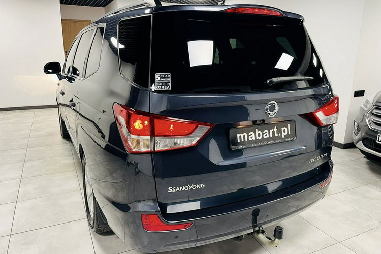 SsangYong Rodius 2.2 eXDi 178KM Sapphire Salonka Fotele Kapitan 7-osobowy IdeaŁNIEMIEC zdjęcie 8