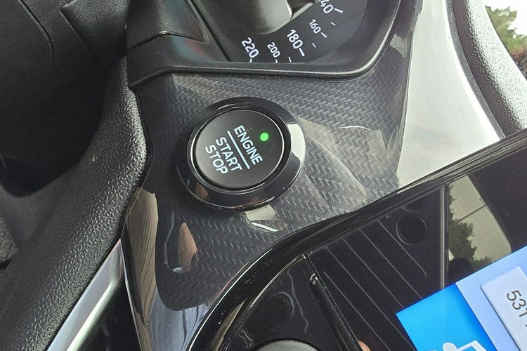 Ford Fiesta ACTIVE 1.0i EcoBoost 100KM Automat / Nawigacja / I-właściciel zdjęcie 14
