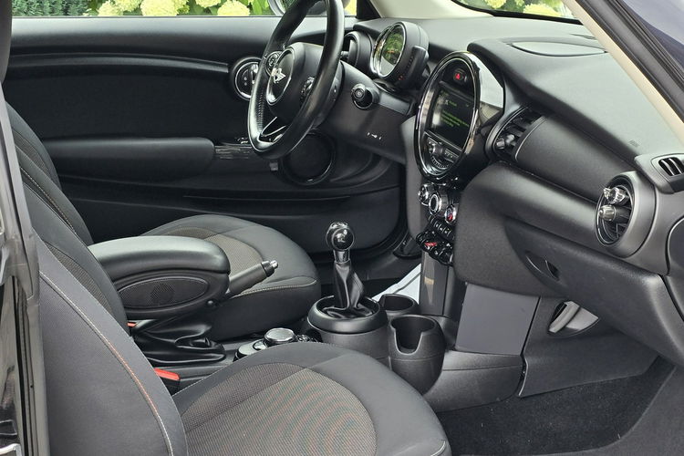 MINI Cooper 1.5 D 95KM / I-właściciel / / Bezwypadkowy zdjęcie 11