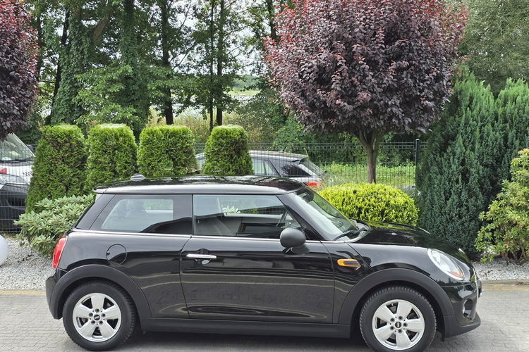 MINI Cooper 1.5 D 95KM / I-właściciel / / Bezwypadkowy zdjęcie 2