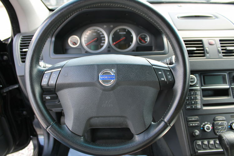 Volvo XC 90 Skóry Panorama Monitory 7 miejsc salonPL D5 zdjęcie 13