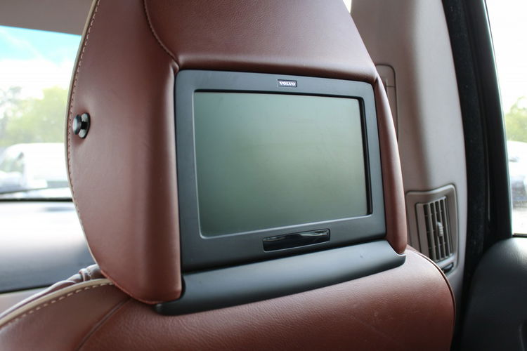Volvo XC 90 Skóry Panorama Monitory 7 miejsc salonPL D5 zdjęcie 27
