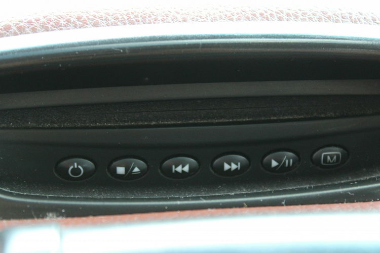 Volvo XC 90 Skóry Panorama Monitory 7 miejsc salonPL D5 zdjęcie 30