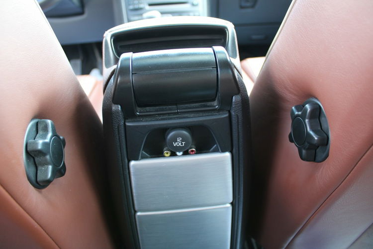 Volvo XC 90 Skóry Panorama Monitory 7 miejsc salonPL D5 zdjęcie 31