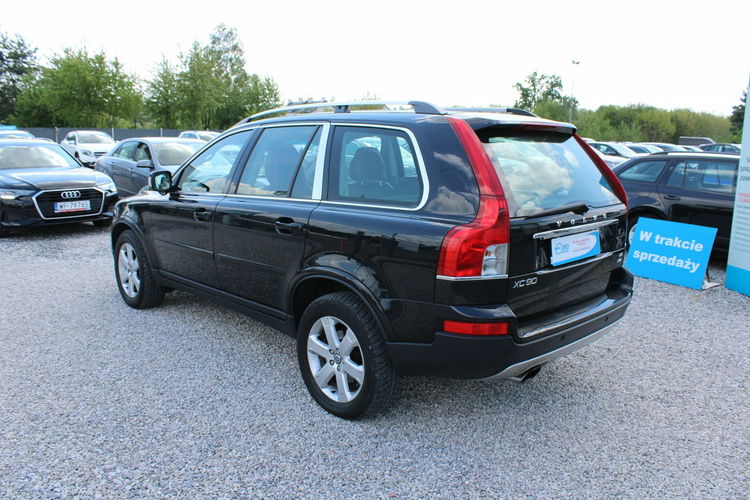 Volvo XC 90 Skóry Panorama Monitory 7 miejsc salonPL D5 zdjęcie 6