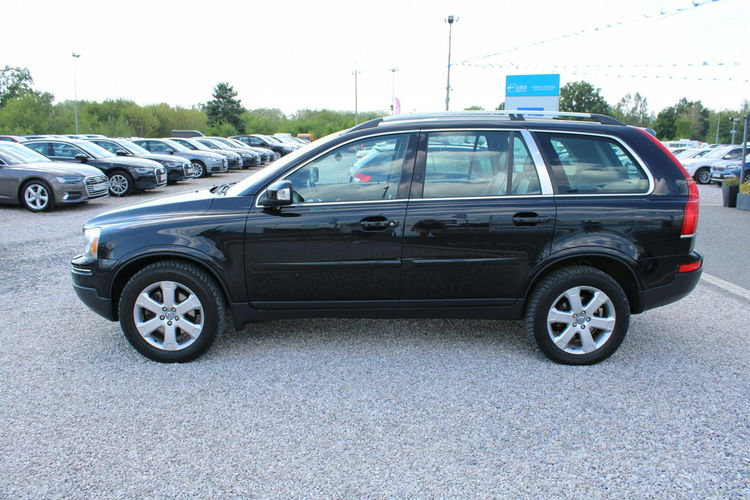 Volvo XC 90 Skóry Panorama Monitory 7 miejsc salonPL D5 zdjęcie 7