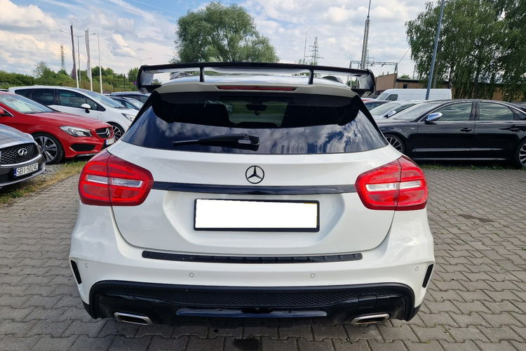 Mercedes GLA 220 2.2 177 Km Pakiet AMG Doinwestowany Stan BDB 4x4 zdjęcie 13