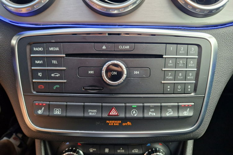 Mercedes GLA 220 2.2 177 Km Pakiet AMG Doinwestowany Stan BDB 4x4 zdjęcie 21