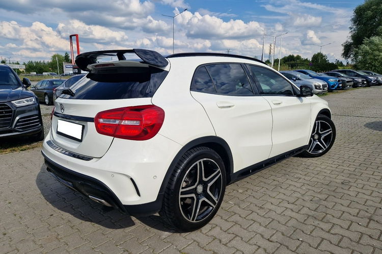 Mercedes GLA 220 2.2 177 Km Pakiet AMG Doinwestowany Stan BDB 4x4 zdjęcie 4