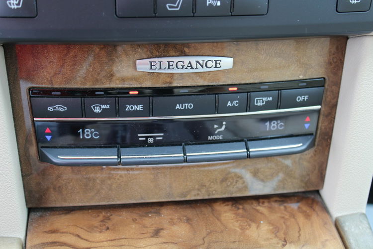 Mercedes E 200 E200 ELEGANCE Skóra 184HP Automat 79000km zdjęcie 27