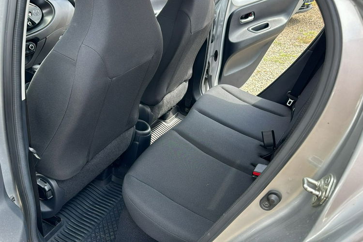 Toyota Aygo X automat, klimatronic, gwarancja - zarejestrowany zdjęcie 14