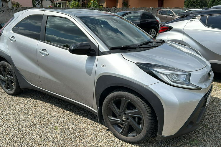 Toyota Aygo X automat, klimatronic, gwarancja - zarejestrowany zdjęcie 9