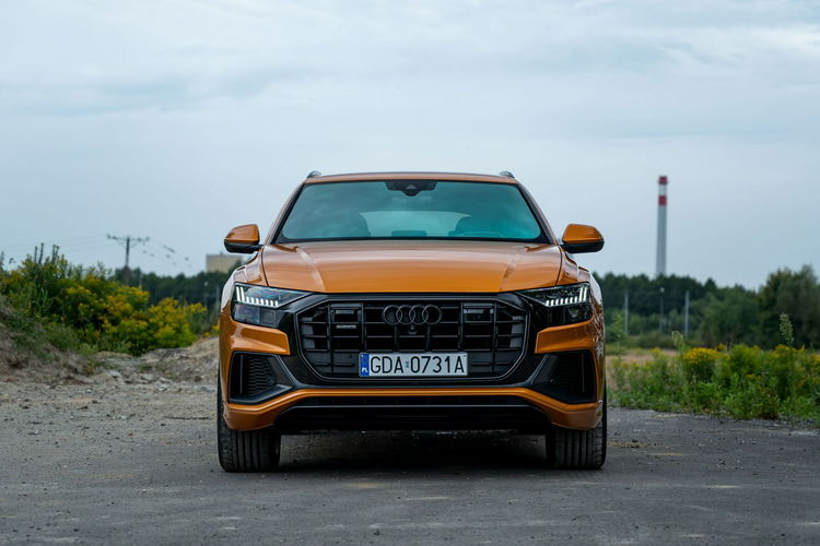 Audi Q8 zdjęcie 13