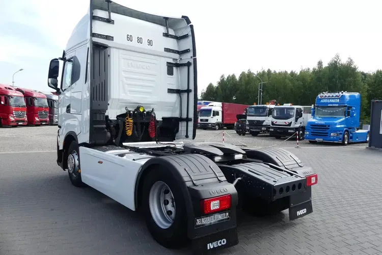 Iveco S WAY 460 / AUTOMAT / STANDARD / PEŁNE OSPOJLEROWANIE / zdjęcie 6