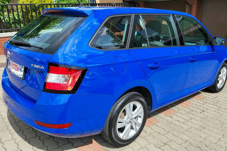 Skoda Fabia 2020 Tylko Salon Polska 1Właściciel GWARANCJA BEZWYPADKOWY zdjęcie 11