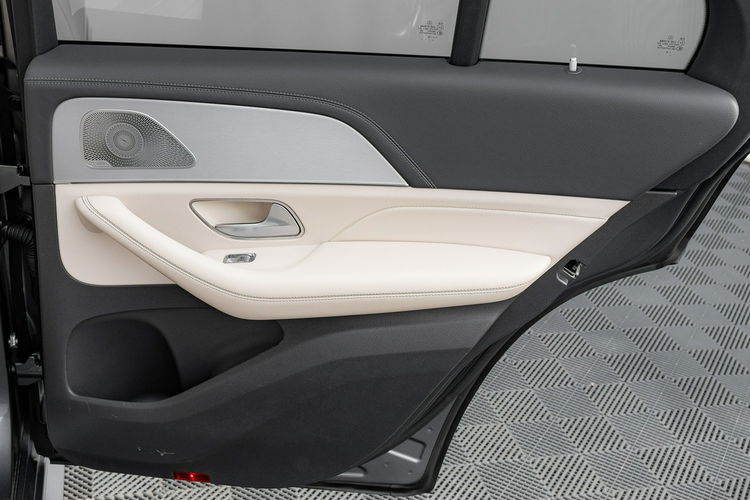 Mercedes GLE 350 GLE 350d 4MATIC Podgrz i wenty. f. Masaże Skóra Kamera 350 Salon PL zdjęcie 34