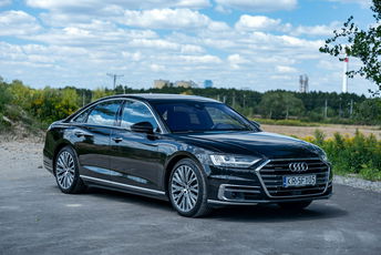 Audi A8 A8 LONG / 262 HP / SALON POLSKA / OSZCZĘDNY / DOCIĄGI DRZWI