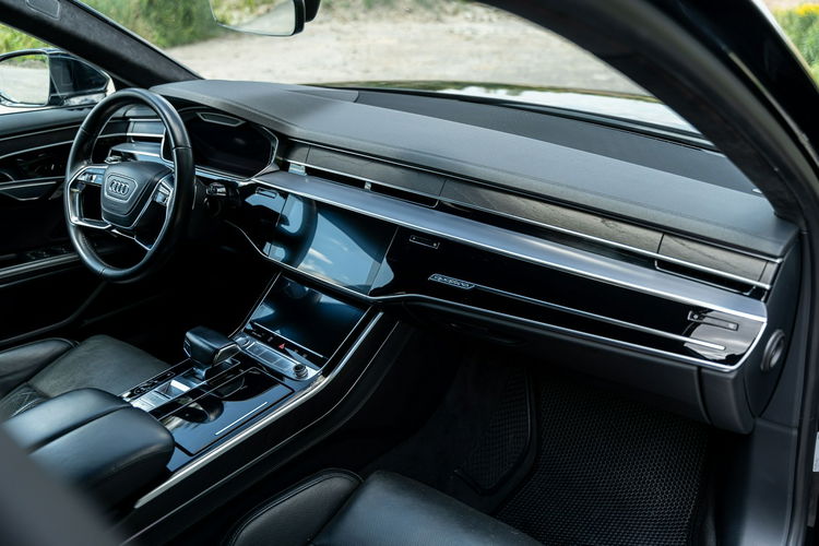 Audi A8 A8 LONG / 262 HP / SALON POLSKA / OSZCZĘDNY / DOCIĄGI DRZWI zdjęcie 24
