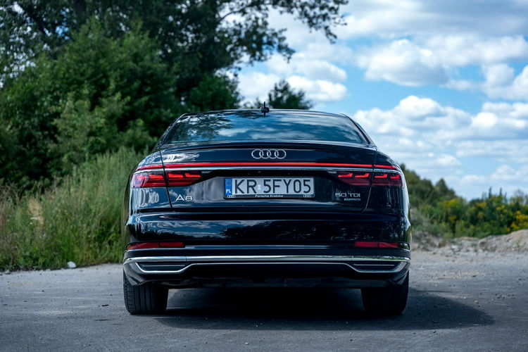 Audi A8 A8 LONG / 262 HP / SALON POLSKA / OSZCZĘDNY / DOCIĄGI DRZWI zdjęcie 3