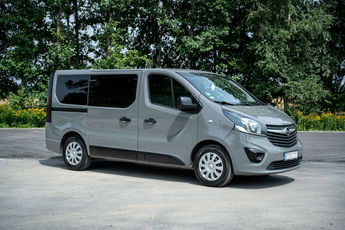 Opel Vivaro VIVARO / 1.6 DIESEL / 90HP / SZARY METALIK / 9 MIEJSC
