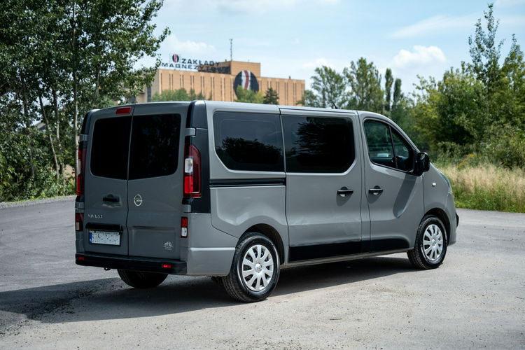 Opel Vivaro VIVARO / 1.6 DIESEL / 90HP / SZARY METALIK / 9 MIEJSC zdjęcie 5